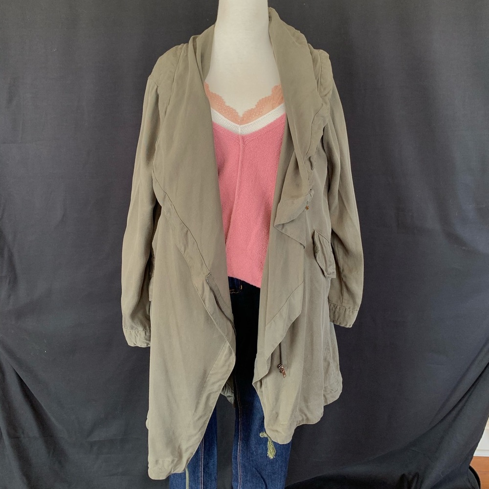 JW Signature Coat CA